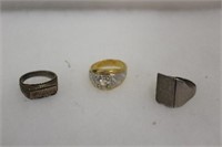 SELECTION OF MENS RINGS