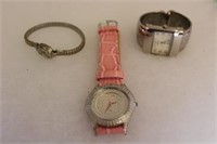 SELECTION OF WATCHES