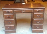 Maddox 7 drawer Cherry kneehole desk