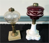 Lot, oil lamps, 10.5" and 9"