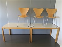 2 stk. borde m/ 3 stk. Syver stole Arne Jacobsen