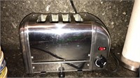 Duelit Electric four slice toaster, (k)