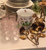 Eight vintage juice glasses, porcelain bowl, gold