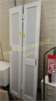 Lot Of 2 Louvered Doors / Shutters