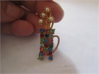 Golf Bag & Clubs Pin w/Colored Stones & Pearls