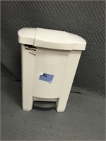 Step Garbage Can