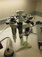Pipettes and Holder