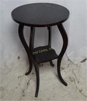 Vintage 20-40's 18" Round Lamp Table W Shelf