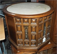 Vintage Mediterranean 24" Round Commode End Table