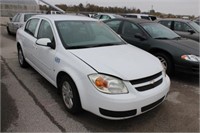 61 2006 CHEVY COBALT WHITE