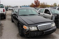 4 2006 FORD CROWN VIC BLACK