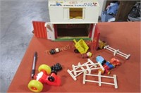 Fisher Price Farm with animals