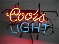 Evertone Coors Light Neon Sign 16 x 20 Inch