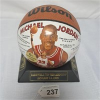 Wilson "Farewell to His Airness" Ball & Stand