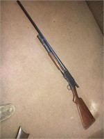 Winchester 12 ga. Pump shot gun