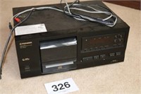 PIONEER COMPACT DISK PLAYER