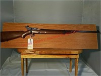Winchester Model 52 22cal bolt LR peep site