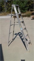 6' WERNER ALUMINUM STEP LADDER