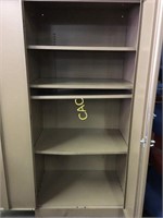 Metal 2 Door Stand Up Lockable Cabinet