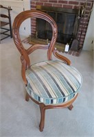 Victorian walnut finger carved side chair