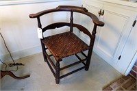 Period corner chair with splint seat,