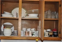 CONTENTS OF KITCHEN CABINET WITH CUPS, GLASSES