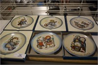 6 Christmas Plates
