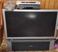 TOSHIBA 46 INCH TV AND DVD PLAYER/ VHS; LITEON