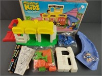 Coleco Sealed Flintstones Kids Playset