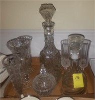 Tray of misc crystal and decantors