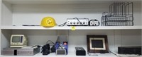 2 Shelf lot, Realistic pcs, power supply
