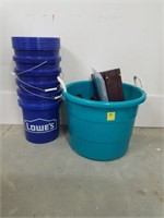 Bucket lot, 5 Lowes buckets, Large bucket,