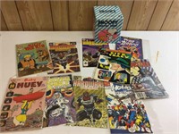 (11) 10 comics & vintage snoopy