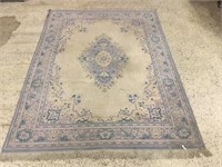 Ivory & Lilac Persian-style Area Carpet / Rug