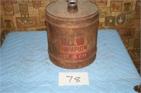 CHAMPION OIL CAN, RUSTY