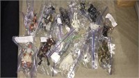 20 Star Wars figures in baggies with