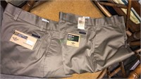 New dockers khaki pants, 34 x 32, light brown,