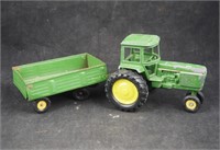 Vintage 60's Toy John Deere Tractor & Wagon