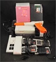 Nintendo Original Nes System W/ Gun, Games, Acc.