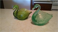 2 green swans