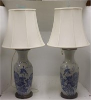 PAIR OF BLUE AND WHITE ORIENTAL PORCELAIN TABLE