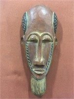 Wood African mask style wall decor