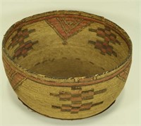 ANTIQUE AMERICAN INDIAN WOVEN BASKET
