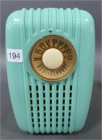 WESTINGHOUSE MODEL 501 RADIO - GREEN