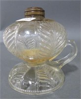 FERN PATTERN FOMGER OIL  LAMP - 5"