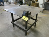 Heavy Duty Table w/ Vise 4' x 4.5'