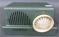 GENERAL ELECTRIC MODEL C-401 RADIO