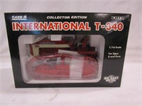 1995 Ertl International T-340 Track Dozer,