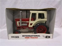 1993 Ertl International Farmall 1468 Tractor,
