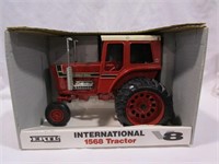 1994 Ertl International 1568 Tractor,